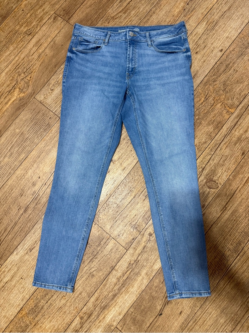 Classic Light Blue Women’s Jeans
